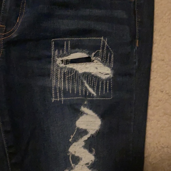 Denim distressed jeans - Picture 2 of 5